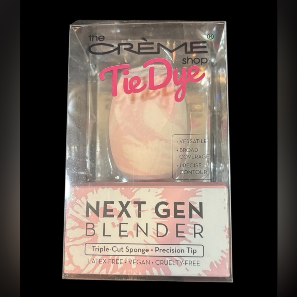 The Crème Shop Make up blending Sponge